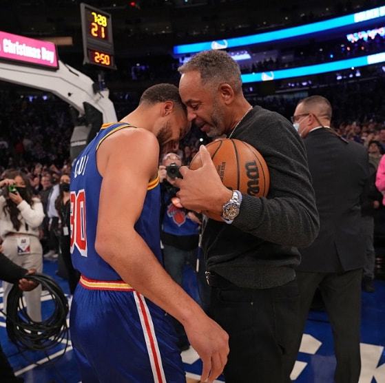 赛场上全力 赛场上全力