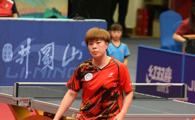 两队交锋的 两队交锋的