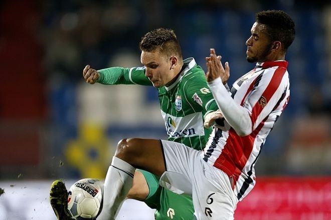 次占得先机 次占得先机